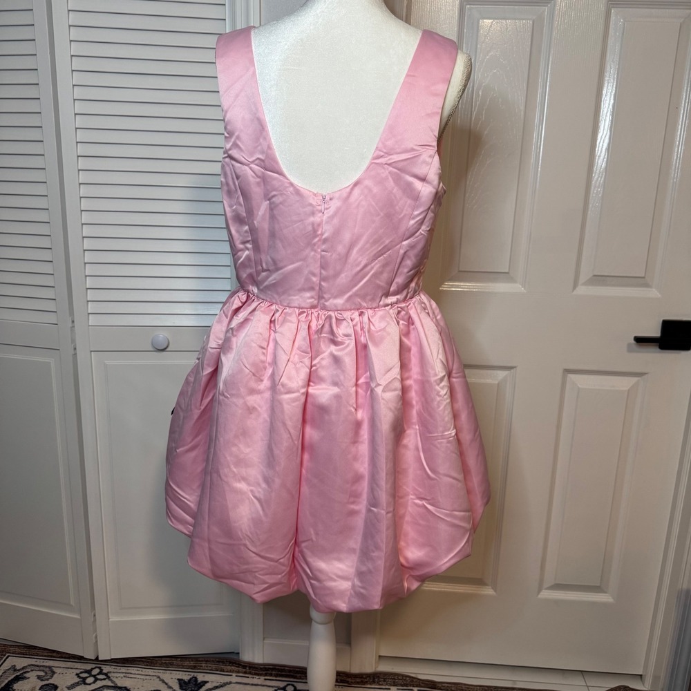 Lulus Pink Satin Bubble Hem Mini Dress Square Neck Sleeveless XL NWT - Picture 3 of 8